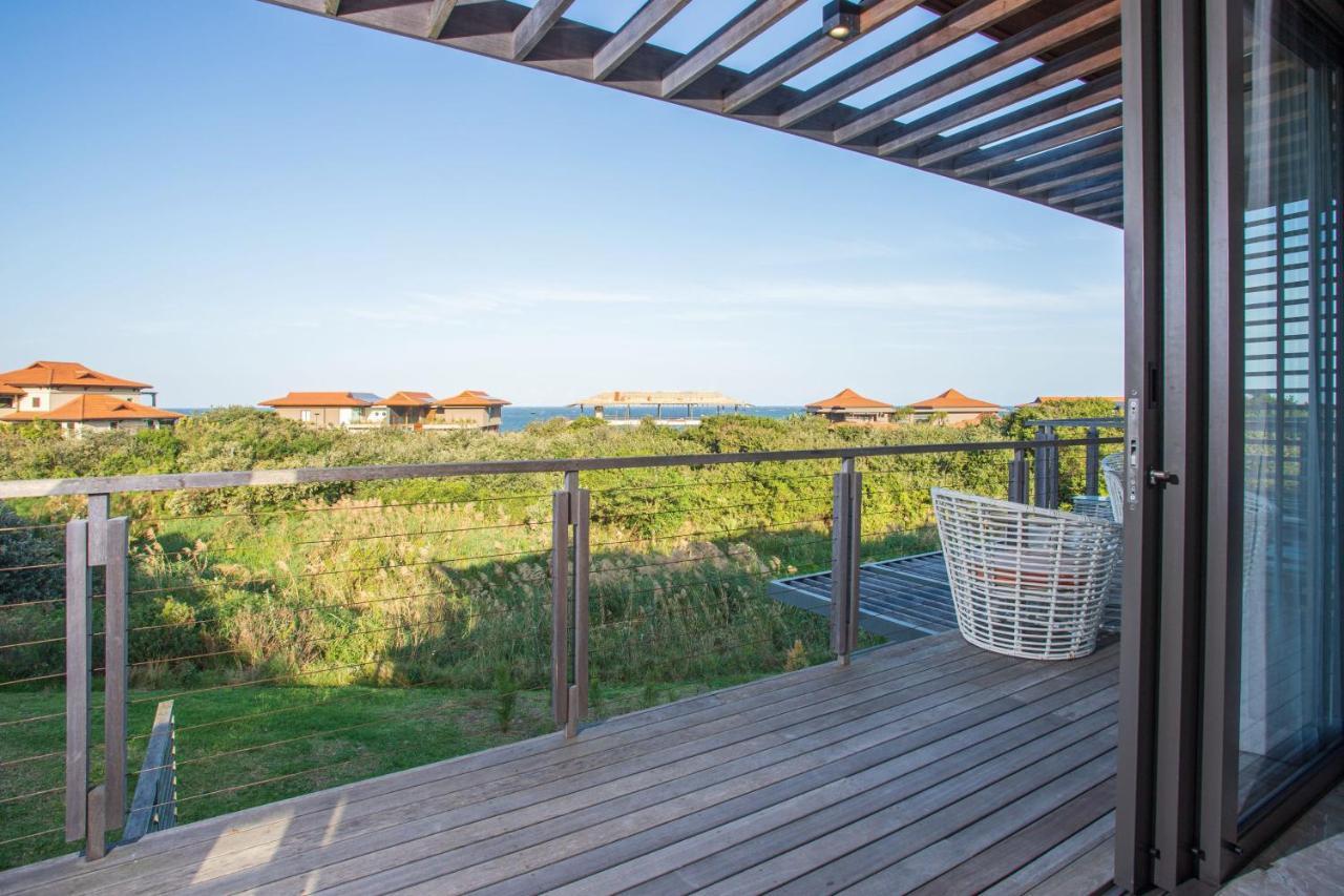 10-11 Ocean's Edge, Zimbali - 8 Bedroom * Ballito
