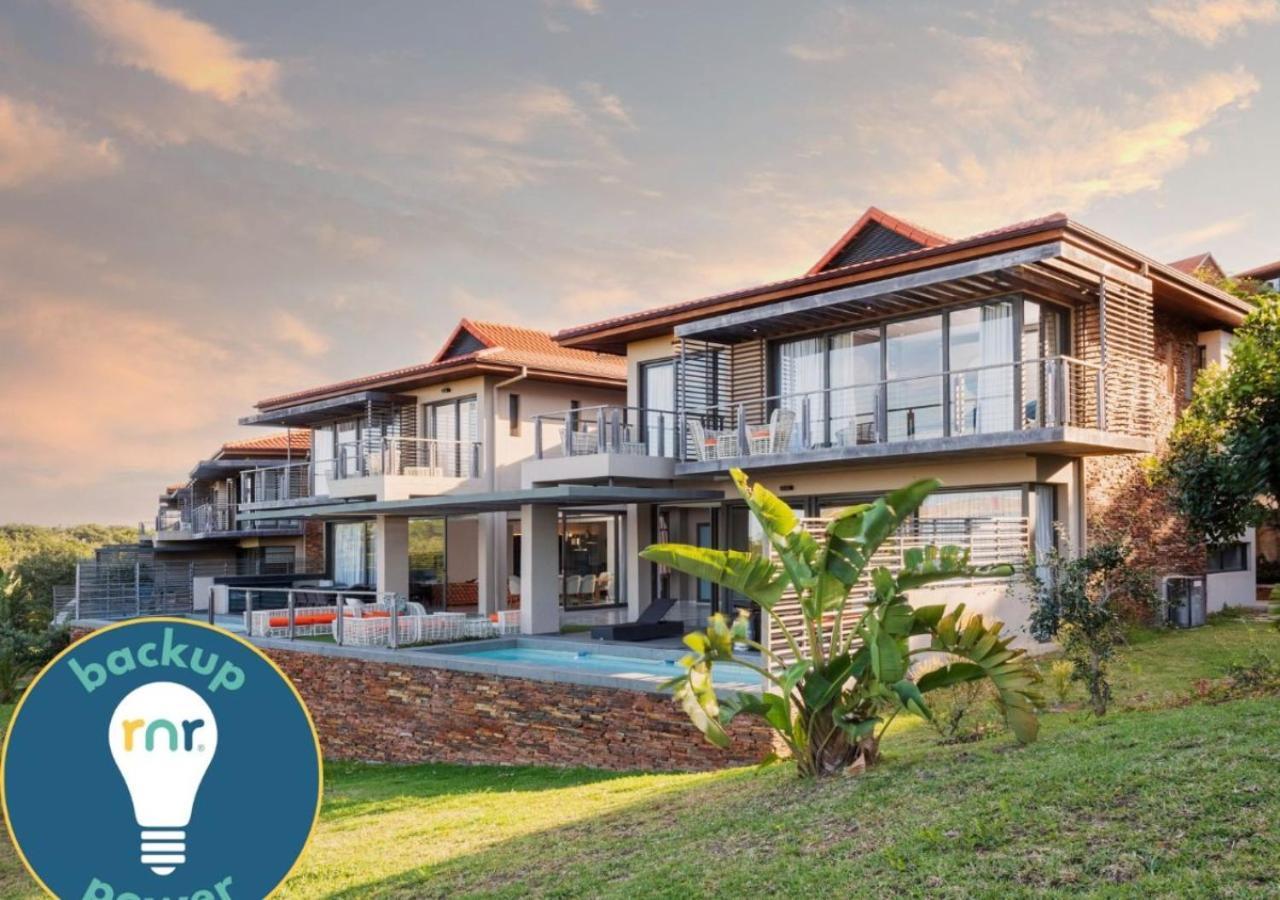 10-11 Ocean's Edge, Zimbali - 8 Bedroom